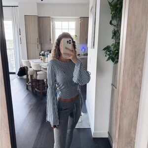 Forever 21 Navy and White Striped V-Neck Top (Size Small)